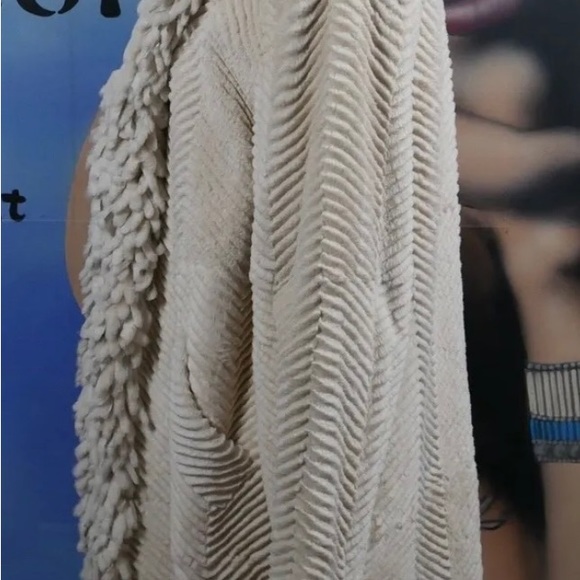 Beautiful like new sheared mink coat in ivory pearl - stunning mint condition! - Picture 2 of 6